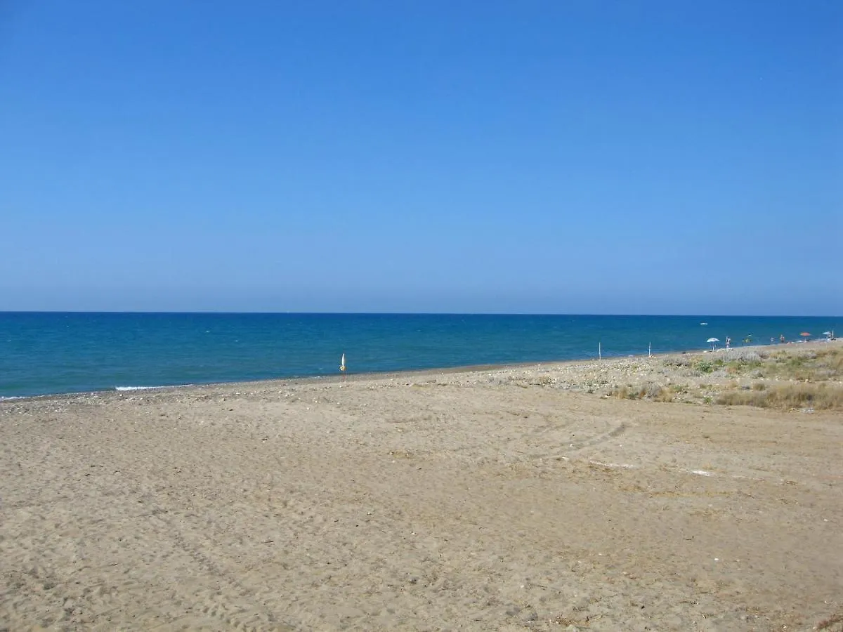 Mare Azzurro Villa Campofelice Di Roccella 0*,  Italy