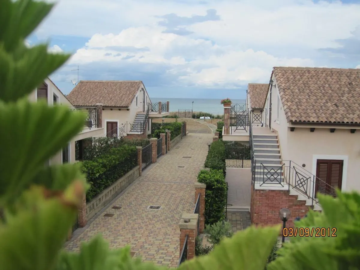 Mare Azzurro Villa Campofelice Di Roccella
